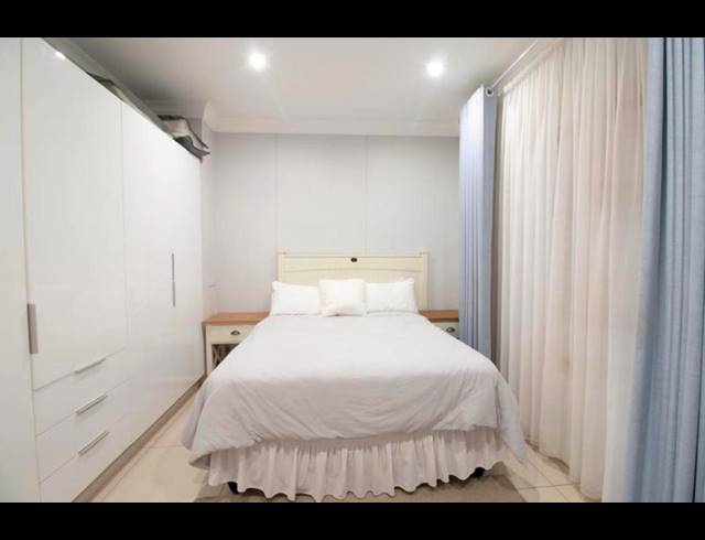 3 BEDROOM PROPERTY TO RENT IN UMHLANGA RIDGE